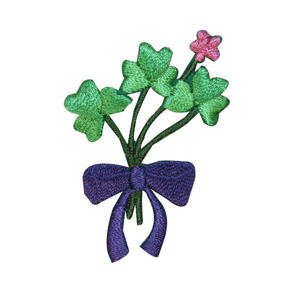 ID 3308 Bouquet Of Clovers Patch ST Patrick's Day Embroidered Iron On Applique