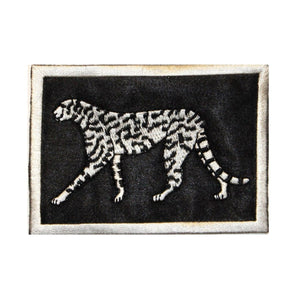 ID 0754 Cheetah Badge Patch Wild Life Zoo Portrait Embroidered Iron On Applique