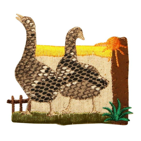 ID 0582 Pair of Geese Patch Scene Farm Goose Duck Embroidered Iron On Applique