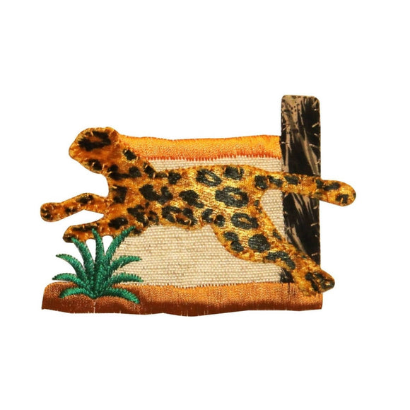 ID 0583 Leopard Running Patch African Scene Cheetah Embroidered Iron On Applique