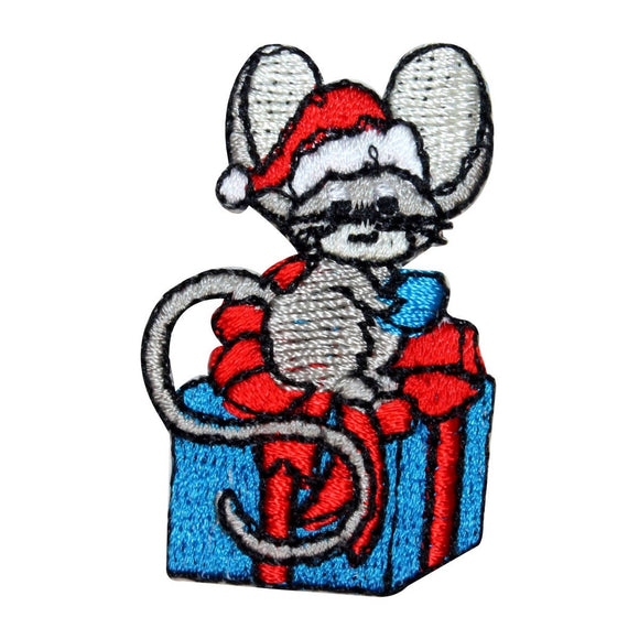 ID 8207C Mouse On Present Patch Christmas Holiday Embroidered Iron On Applique