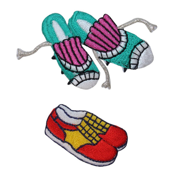 ID 1584AB Set of 2 Golf Shoes Patches Cleats Spike Embroidered Iron On Applique