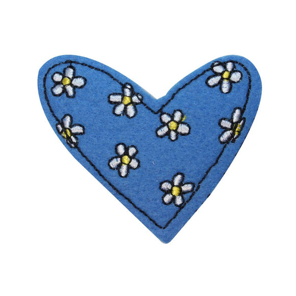 ID 3266A Daisy Covered Heart Patch Valentine Felt Embroidered Iron On Applique