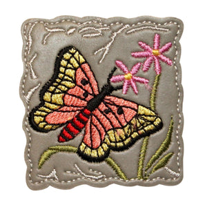 ID 2232 Butterfly Badge Patch Garden Nature Insect Embroidered Iron On Applique