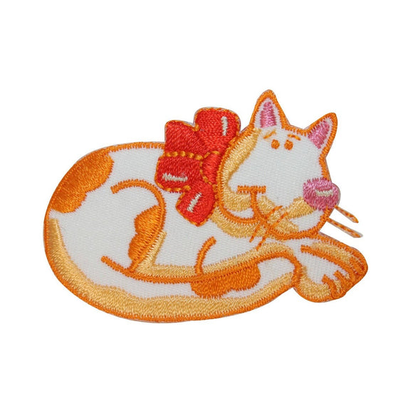 ID 3031 Cartoon Cat Curled Up Patch Kitten Kitty Embroidered Iron On Applique