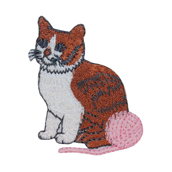 ID 2988 Kitten With Ball Yarn Patch Cat Kitty Play Embroidered Iron On Applique