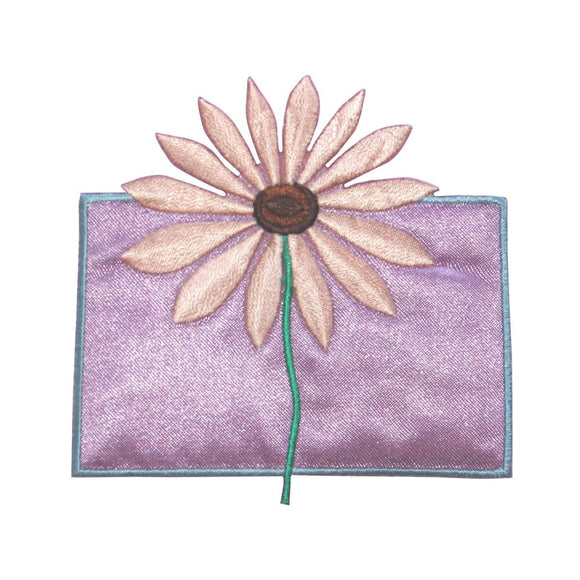 ID 5030 Pink Flower Badge Patch Craft Daisy Bloom Embroidered Iron On Applique