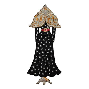 ID 7848 Classic Dress On Stand Patch Old Fashion Embroidered Iron On Applique