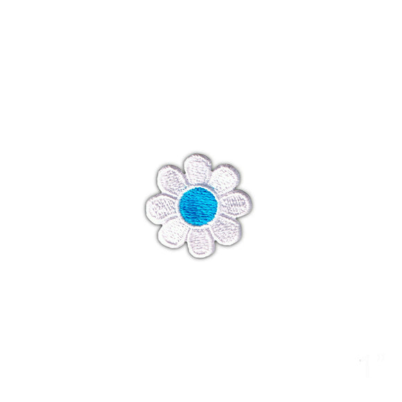 1 Inch Daisy White Petals Blue Center Patch Flower Cute Embroidered Iron On
